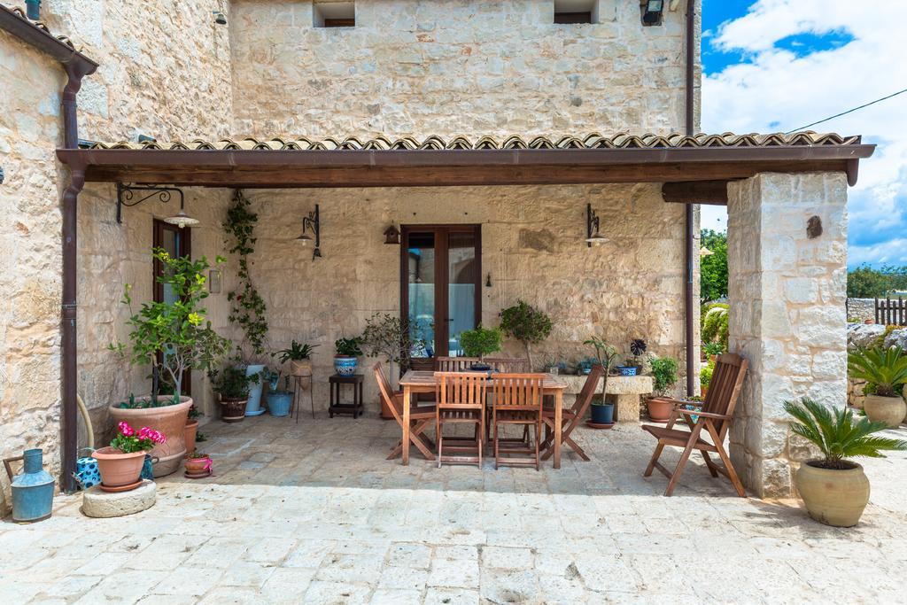 La Muraglia Residenza Turistica Rurale Санта-Кроче-Камерина Екстер'єр фото